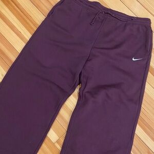 Nike Sweatpants Women - New with tags attached
